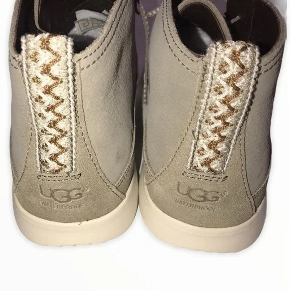 Ugg Freeman Chukka Men’s Boots - Size 12 - NWOB